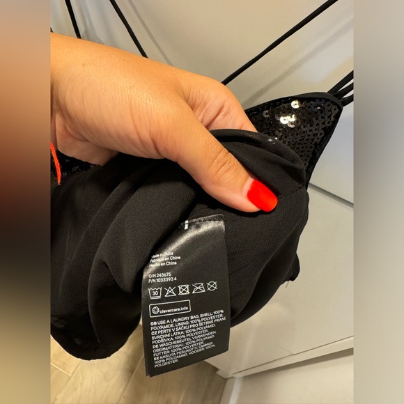 H&M sequin top - Picture 5 of 5